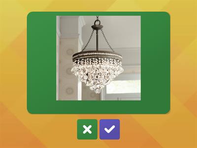 Solutions Intermediate 3rd - 4G - In the house